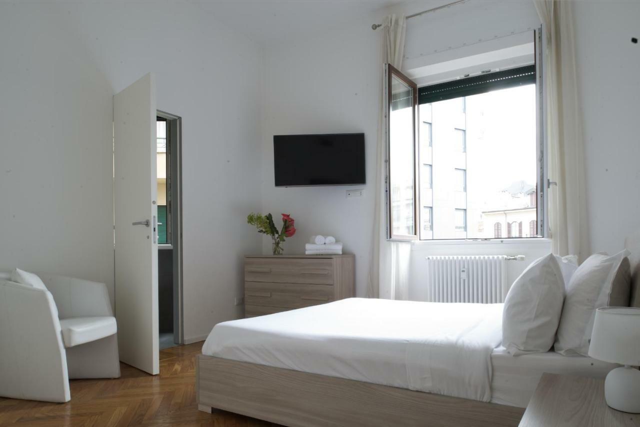Exclusive 3 Bedrooms Apartment Near Duomo Милан Экстерьер фото